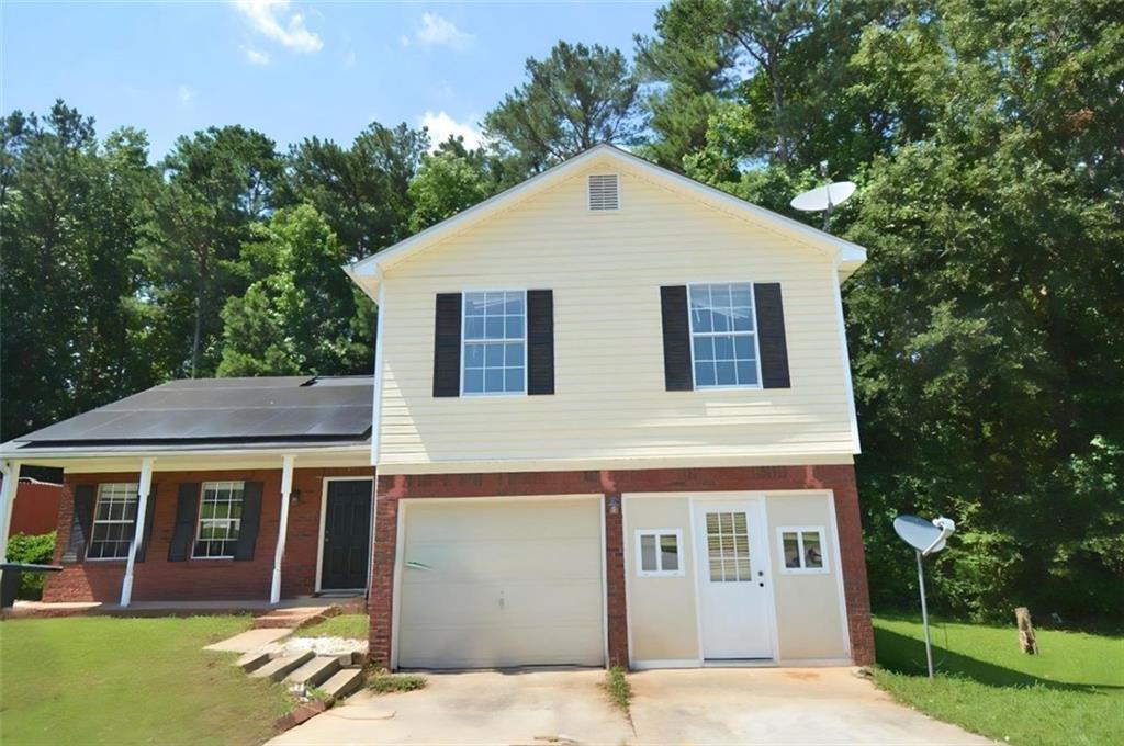 2172 Cold Springs Cir., Lithonia, GA 30058