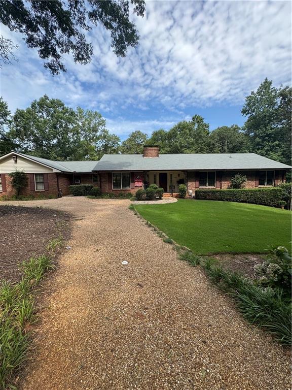 111 Tanglewood Dr., Cartersville, GA 30120