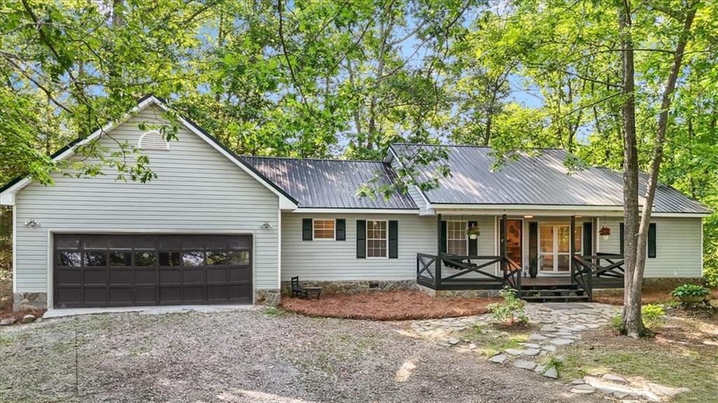 710 Hood Rd., Talking Rock, GA 30175