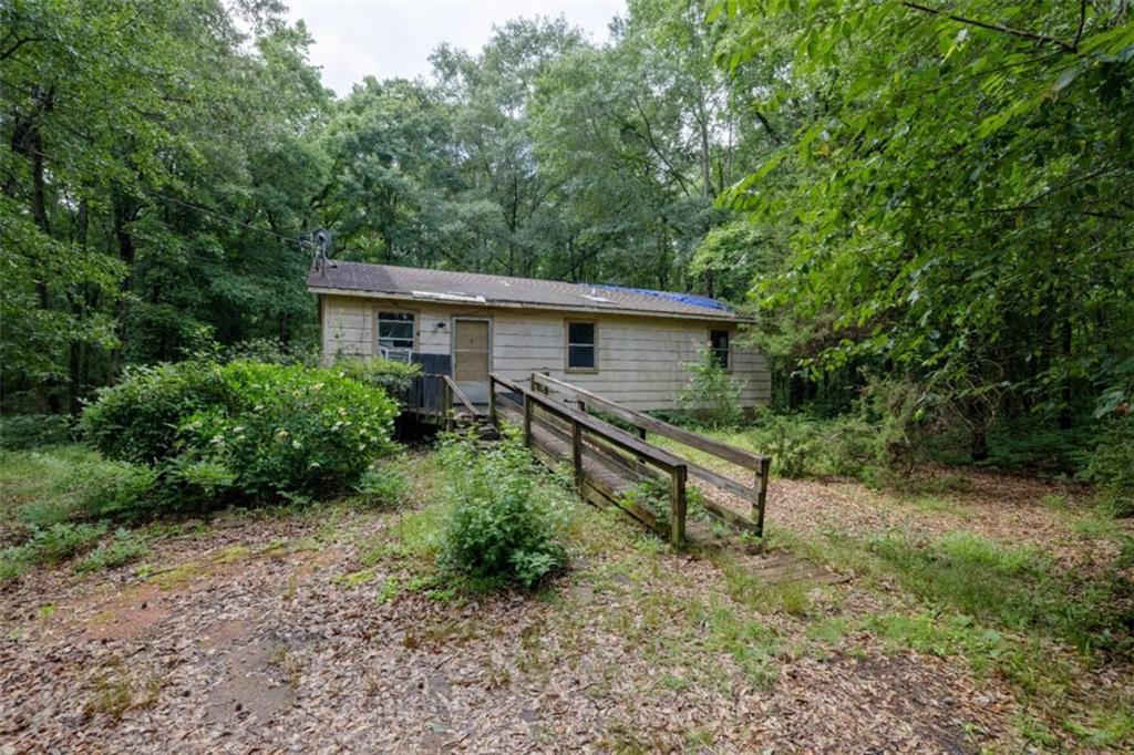400 Mccart Rd., Mcdonough, GA 30252