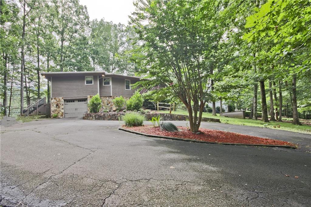 112 Tamarack Dr., Jasper, GA 30143