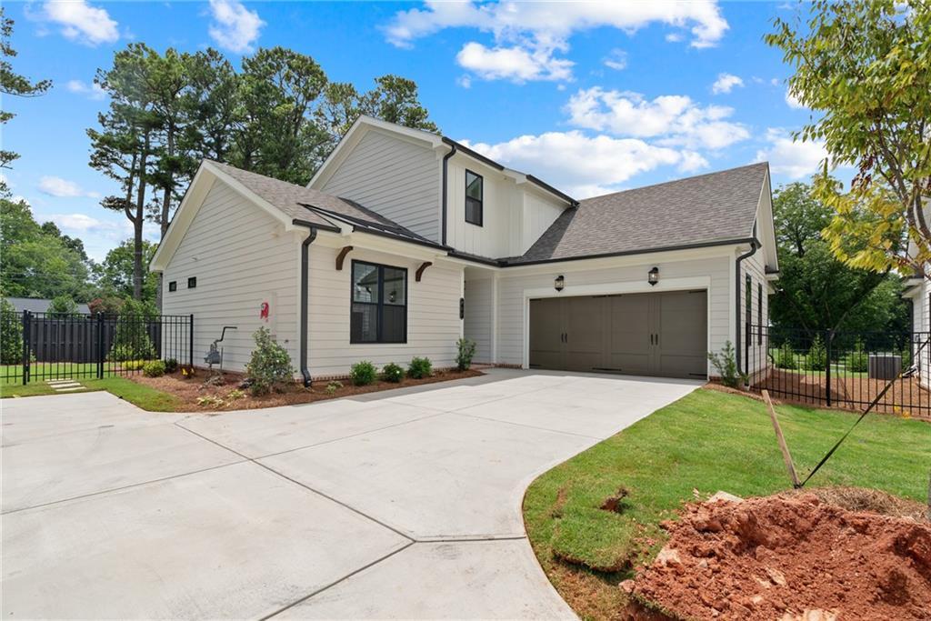 551 Pearl St., Cumming, GA 30040
