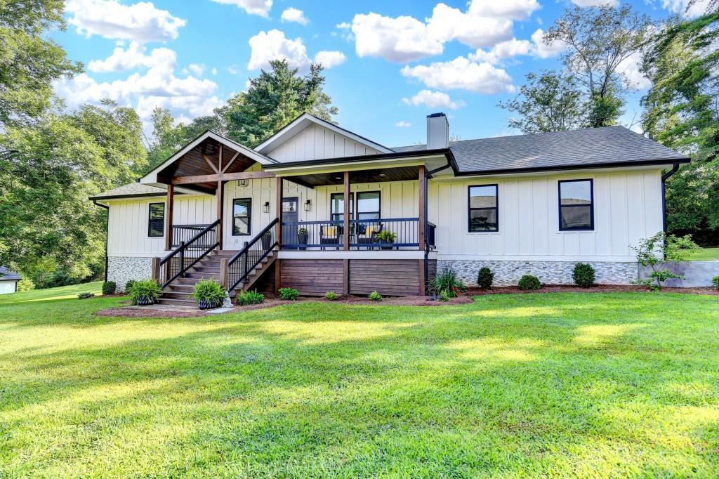 5441 E Main St., Flowery Branch, GA 30542