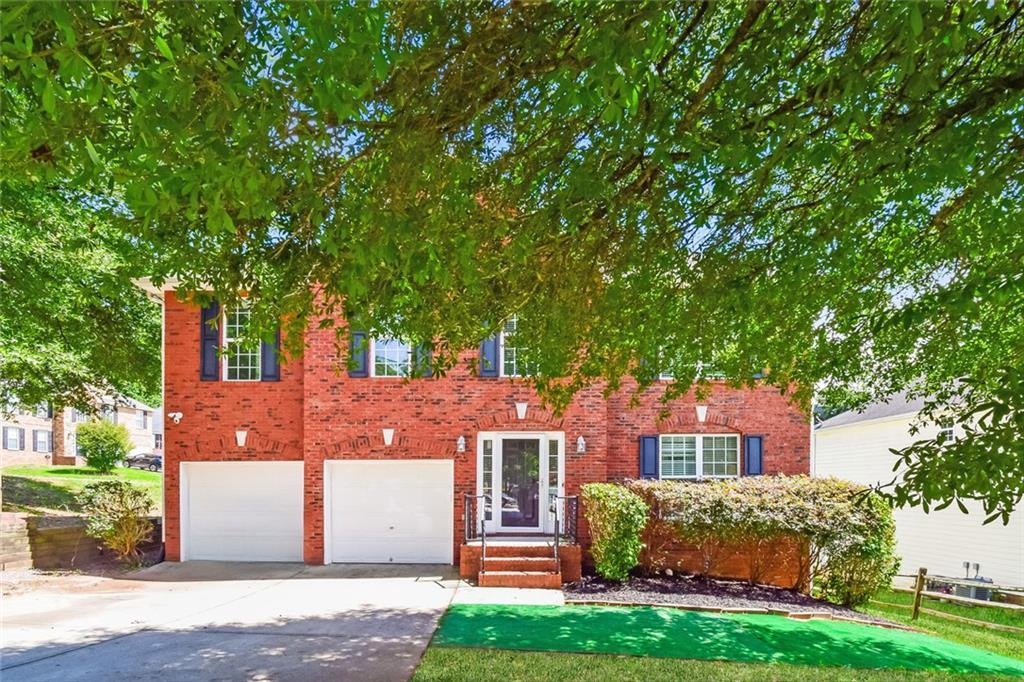 5900 Fairington Farms Ln., Stonecrest, GA 30038