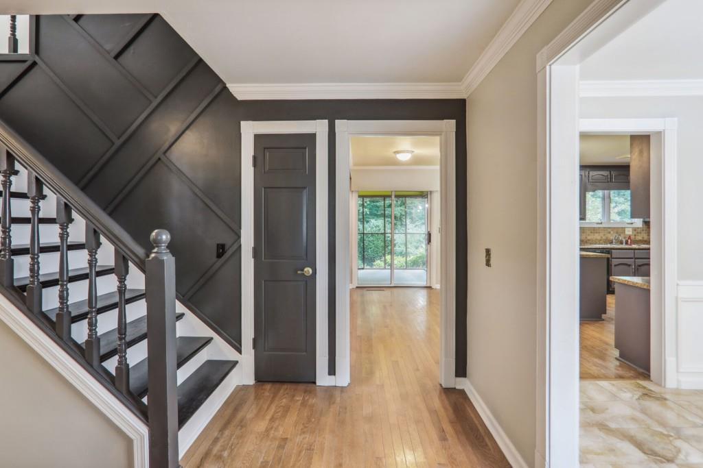 9055 Green Valley Ct., Douglasville, GA 30134