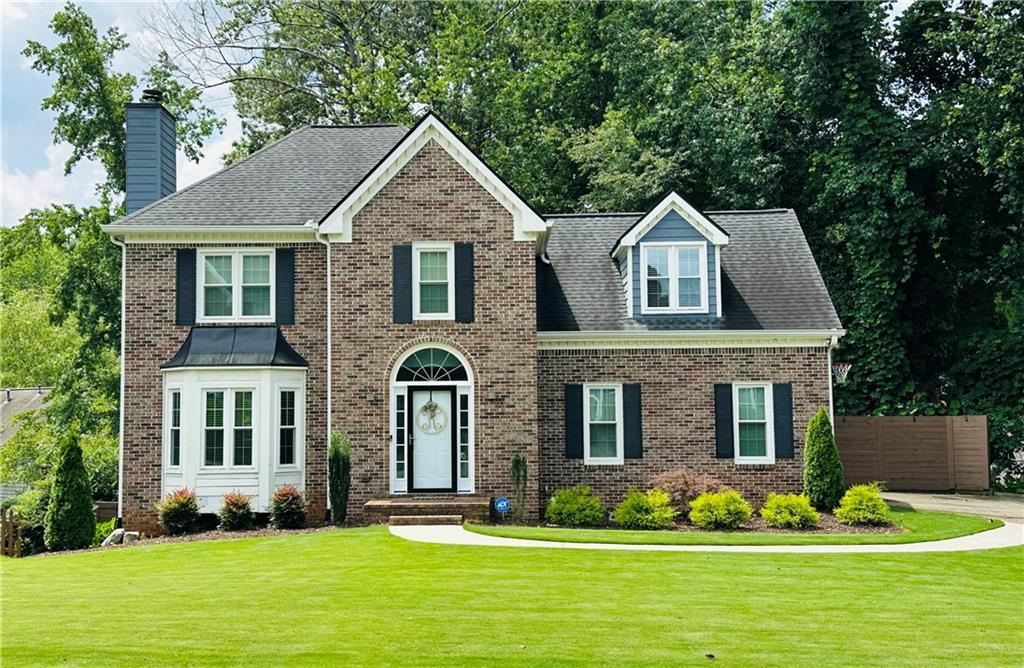 735 Jamie Way, Woodstock, GA 30188