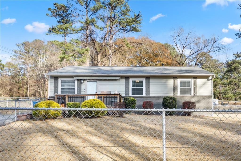 1035 Stonewall Dr., Atlanta, GA 30315
