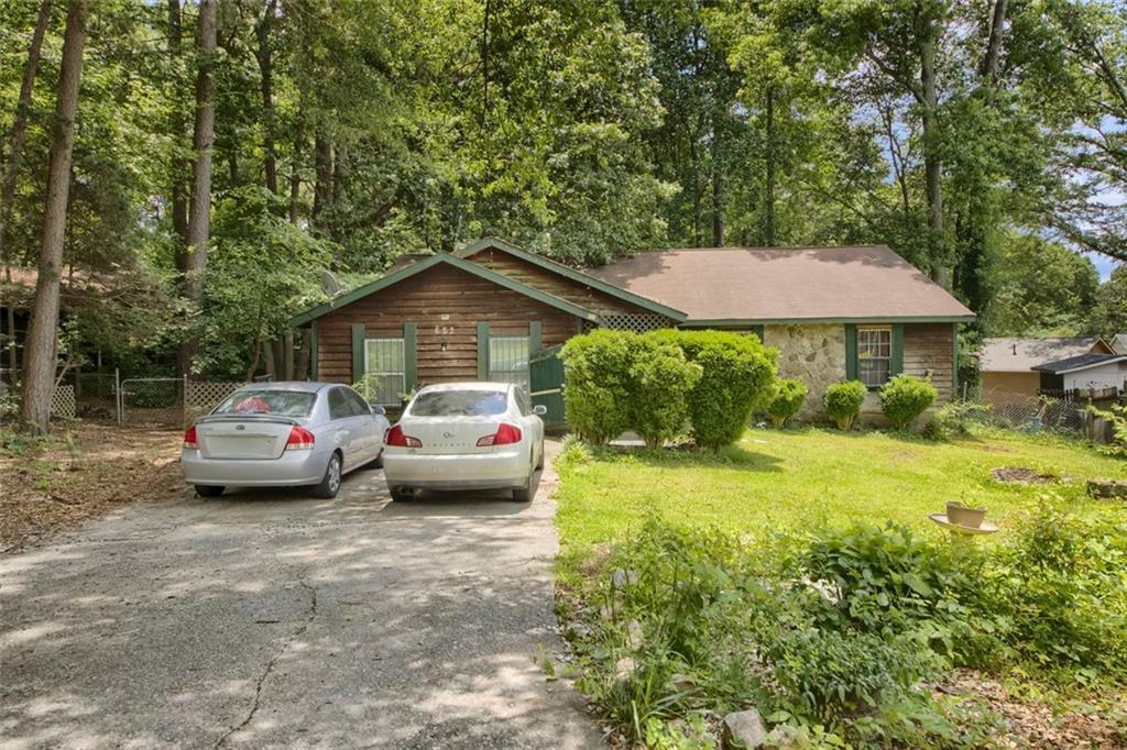 652 Post Oak Rd., Jonesboro, GA 30238
