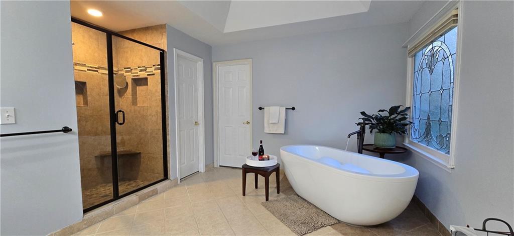 409 Misty Ridge Way, Woodstock, GA 30189