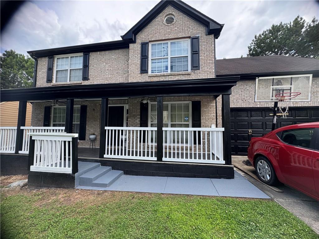 595 Castlebrooke Dr., Lawrenceville, GA 30045