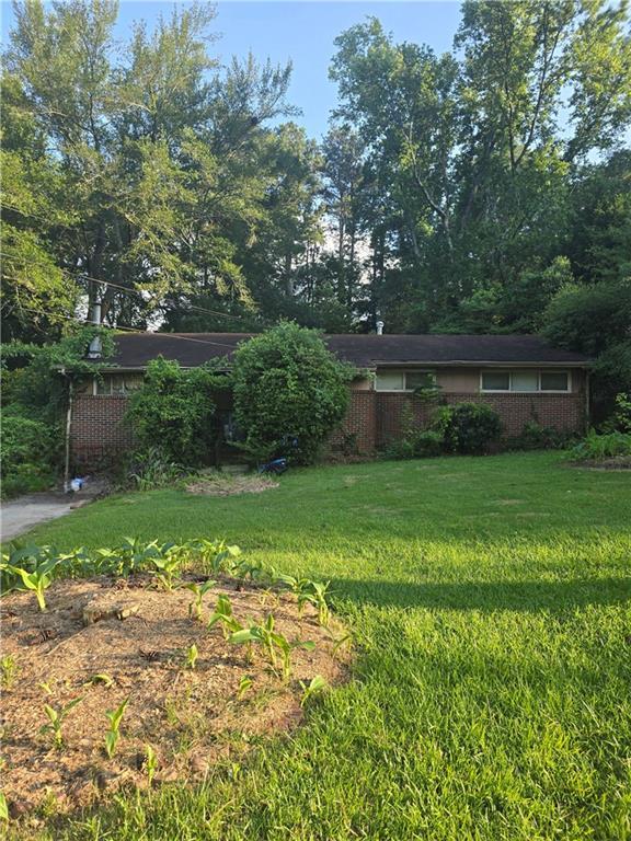 2633 Yale Ter., Decatur, GA 30032