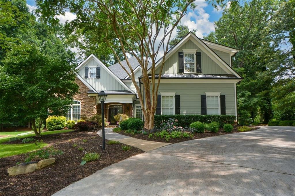 700 Broadlands Ln., Powder Springs, GA 30127