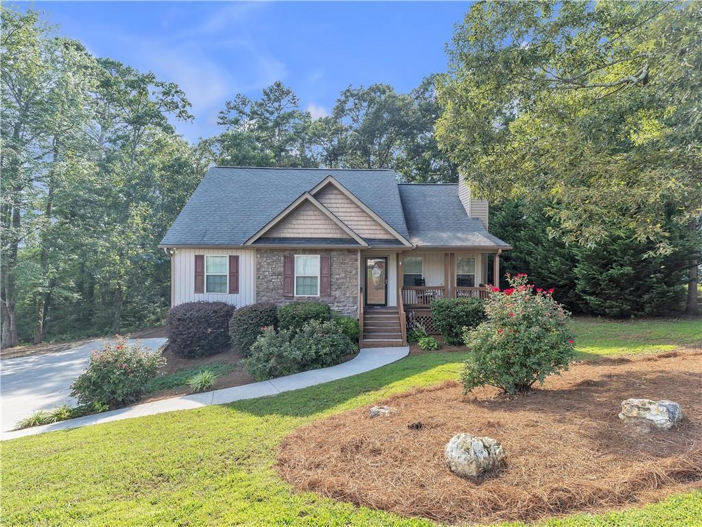 290 Talon Dr., Rydal, GA 30171