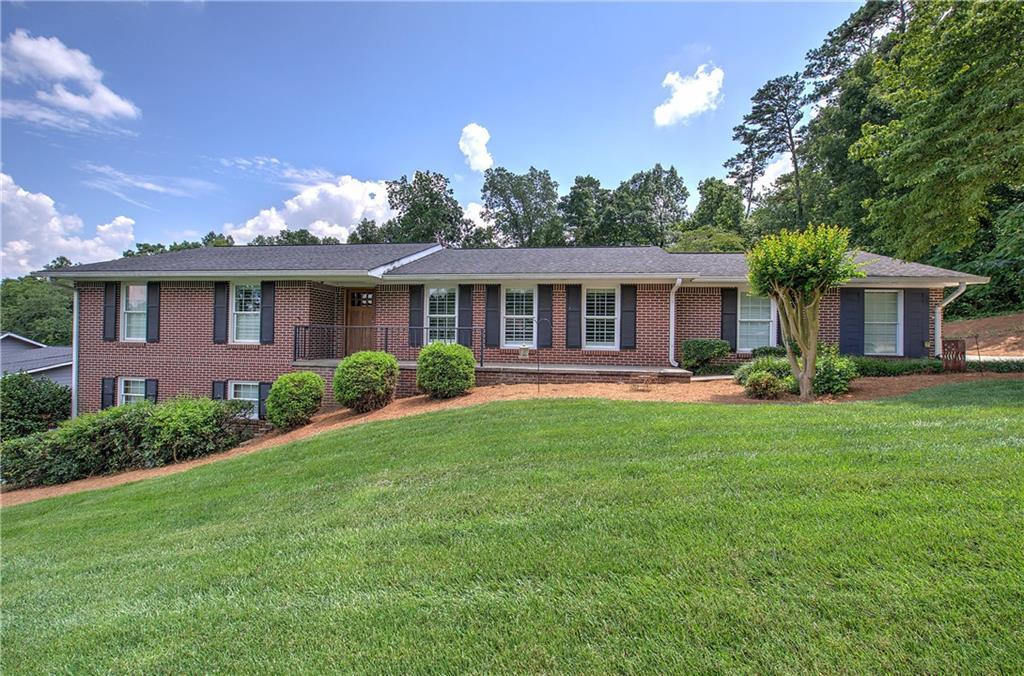198 Hillcrest Dr., Calhoun, GA 30701