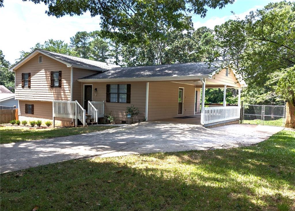 1041 Waverly Drive Dr., Lawrenceville, GA 30046