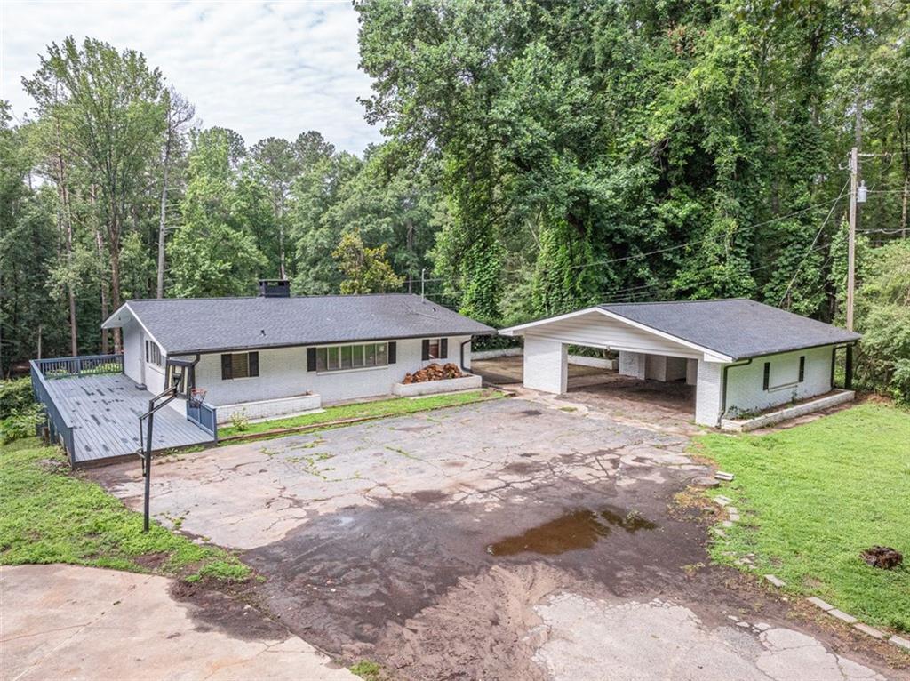 8035 Rockbridge Rd., Lithonia, GA 30058