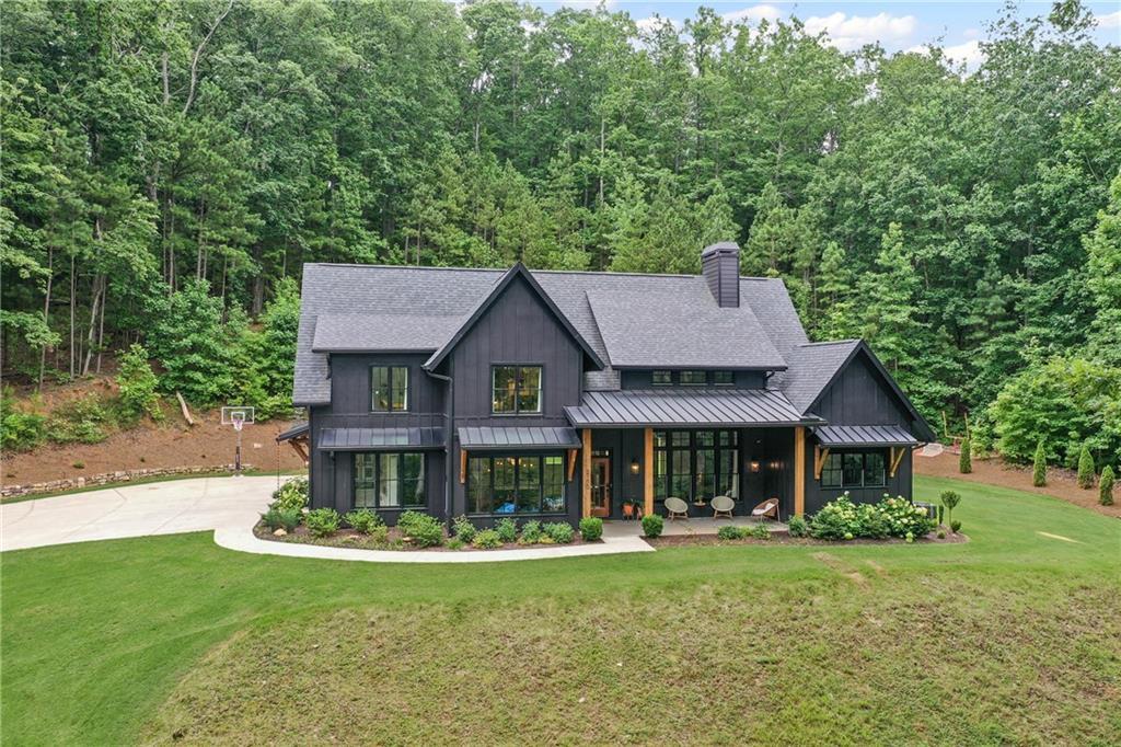 2100 Mountain Cove Ct., Woodstock, GA 30188