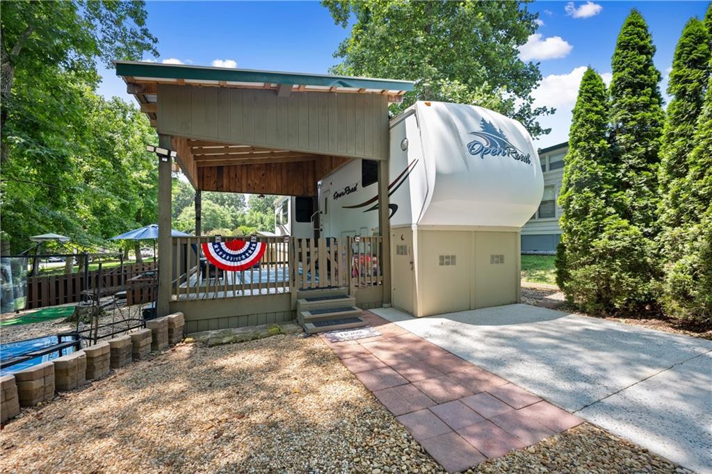 244 Stag Leap Dr., Cleveland, GA 30528