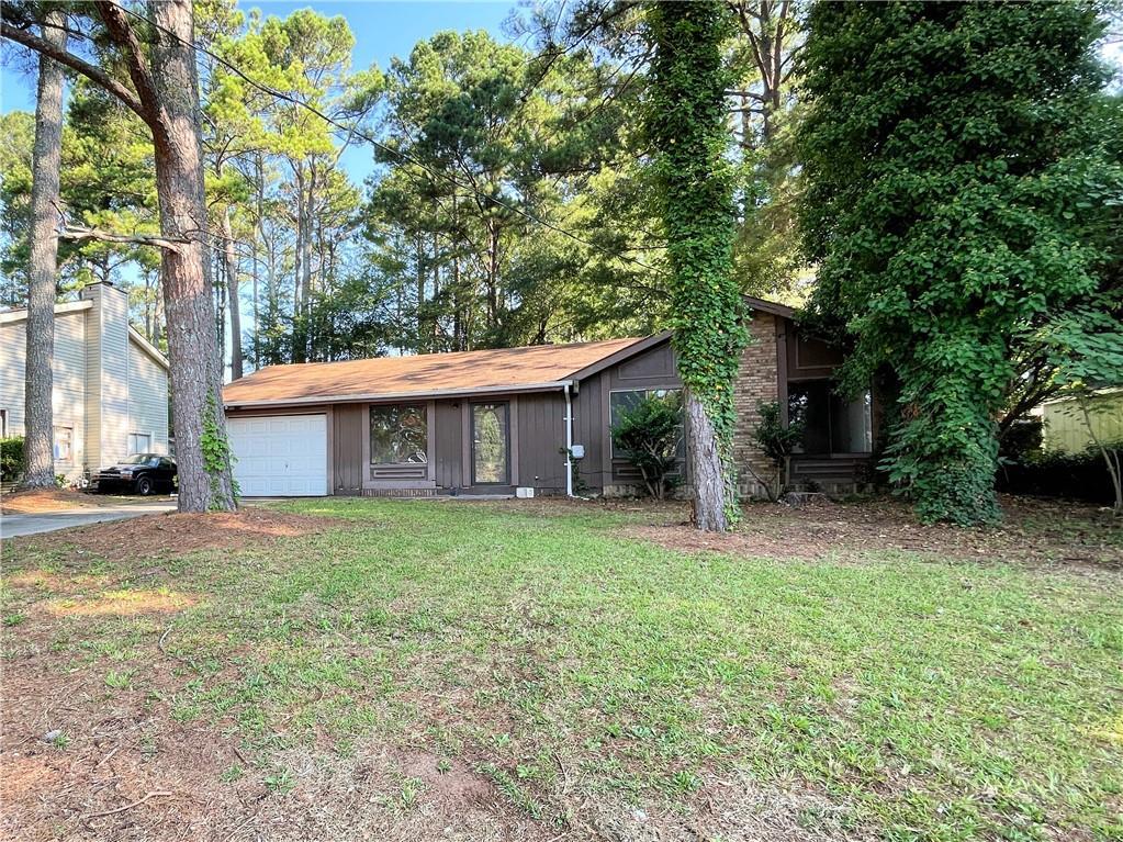 33 Drew Ct., Jonesboro, GA 30238