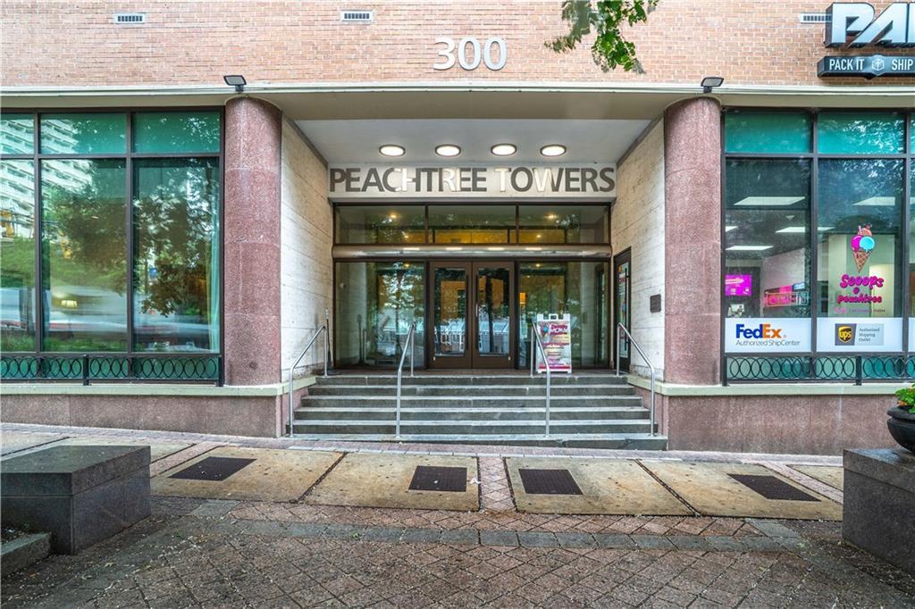 300 Peachtree St. #5A, Atlanta, GA 30308