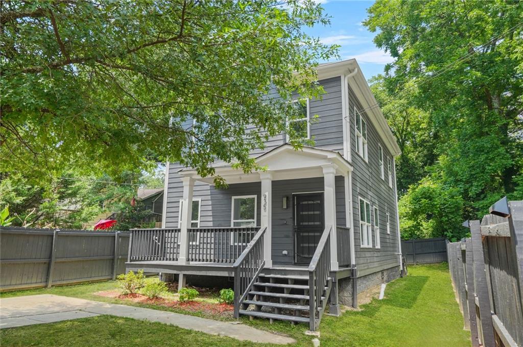 935 Pelham St., Atlanta, GA 30318