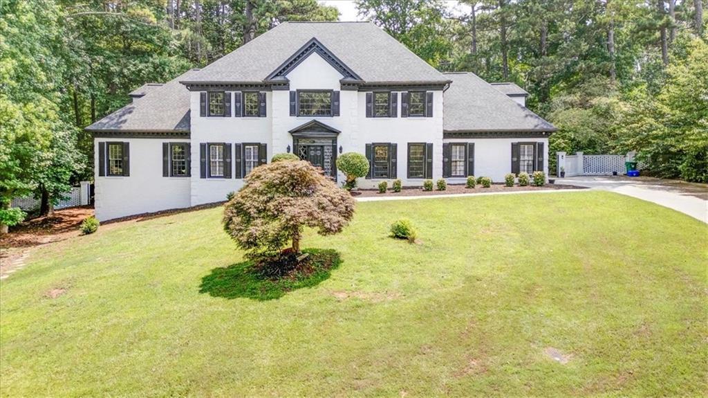 1887 Chedworth Ct., Stone Mountain, GA 30087