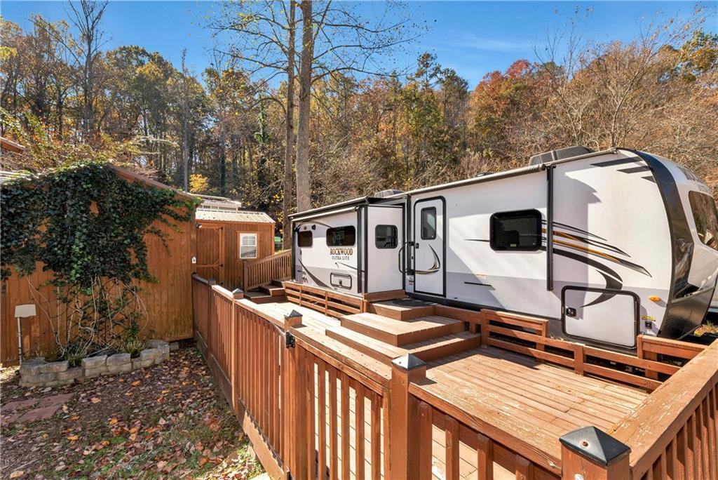 518 Riverside Dr., Cleveland, GA 30528