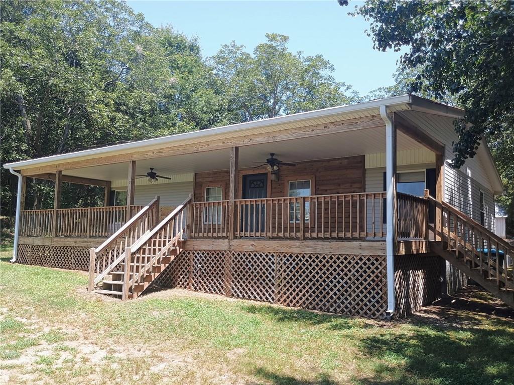 393 W Freeman St., Maysville, GA 30058