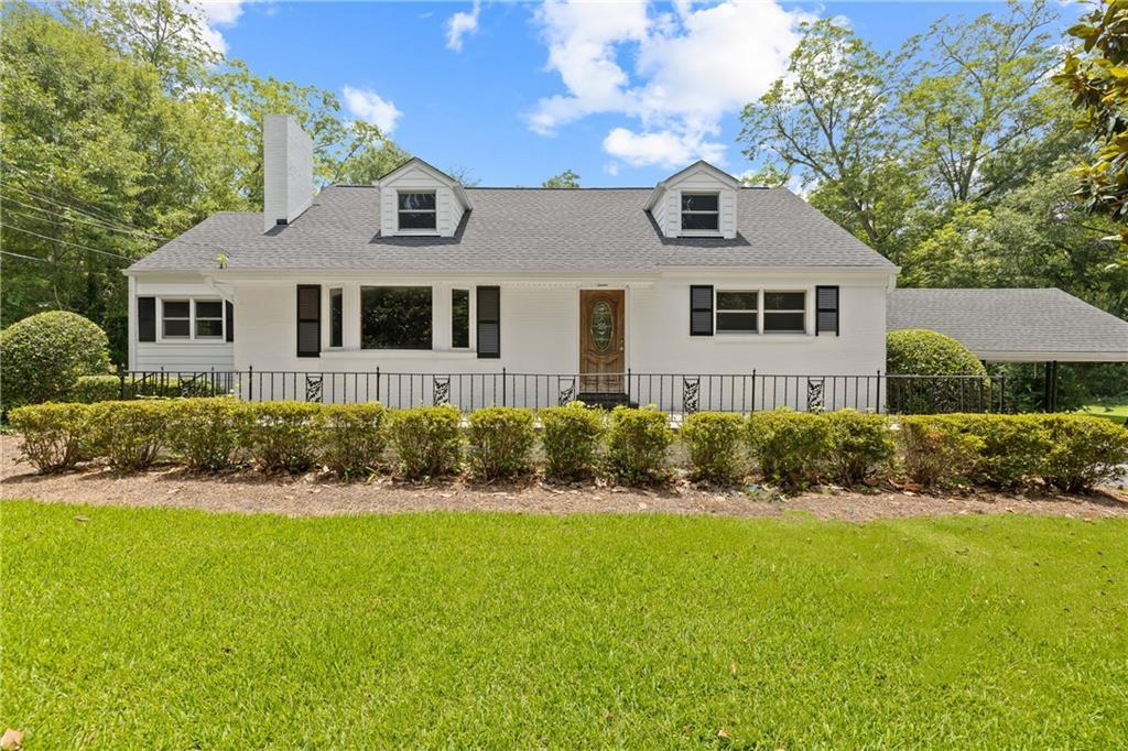 357 W Hightower Tr., Social Circle, GA 30025