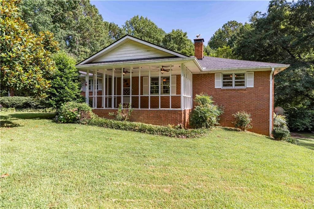 5670 Lanny Dr., Powder Springs, GA 30127