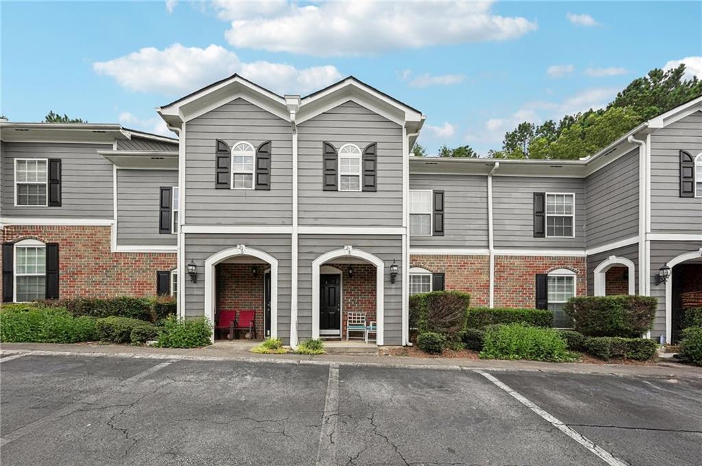 204 Summer Pl., Norcross, GA 30071