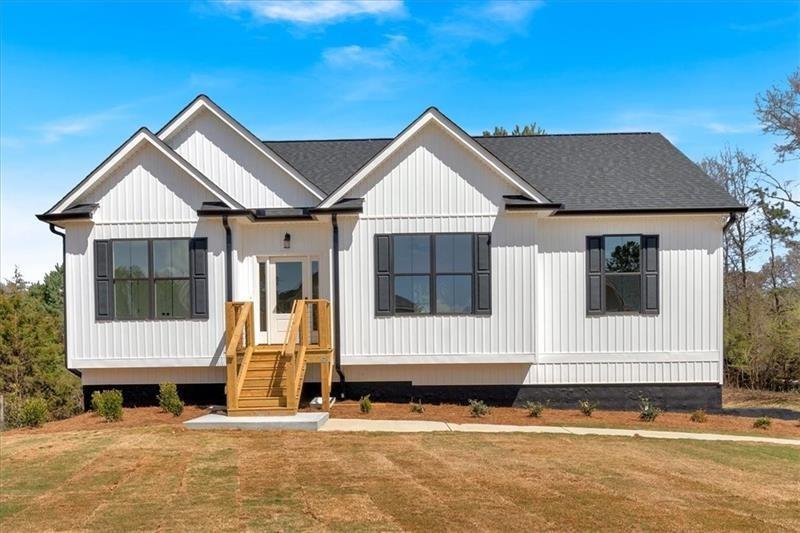 81 Bridgemill Dr., Douglasville, GA 30134
