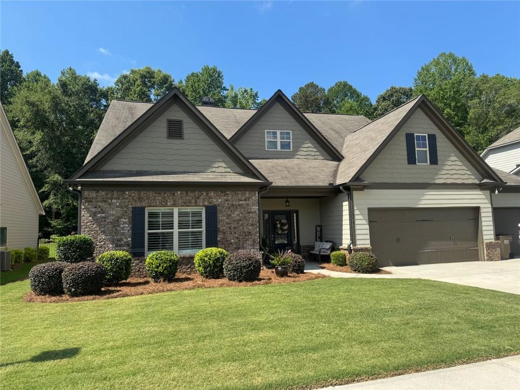 198 Morris Creek Dr., Hoschton, GA 30548