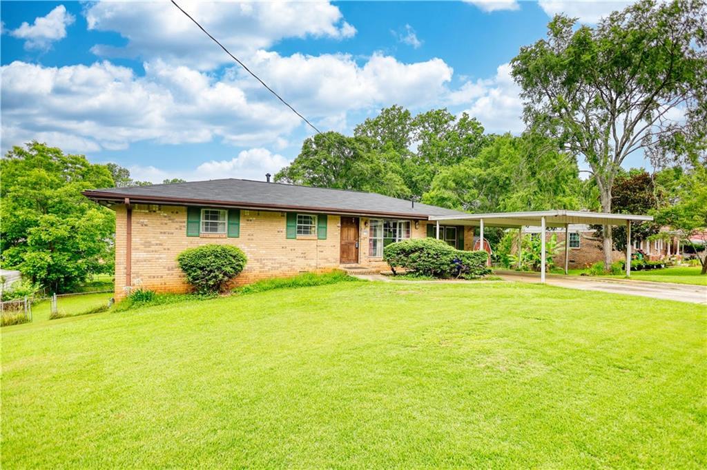 1342 Peggy Ln., Conyers, GA 30012
