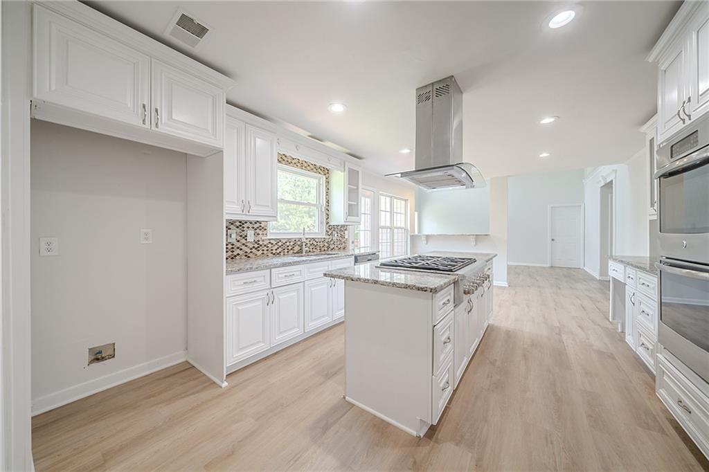 3961 S River Ln., Ellenwood, GA 30294