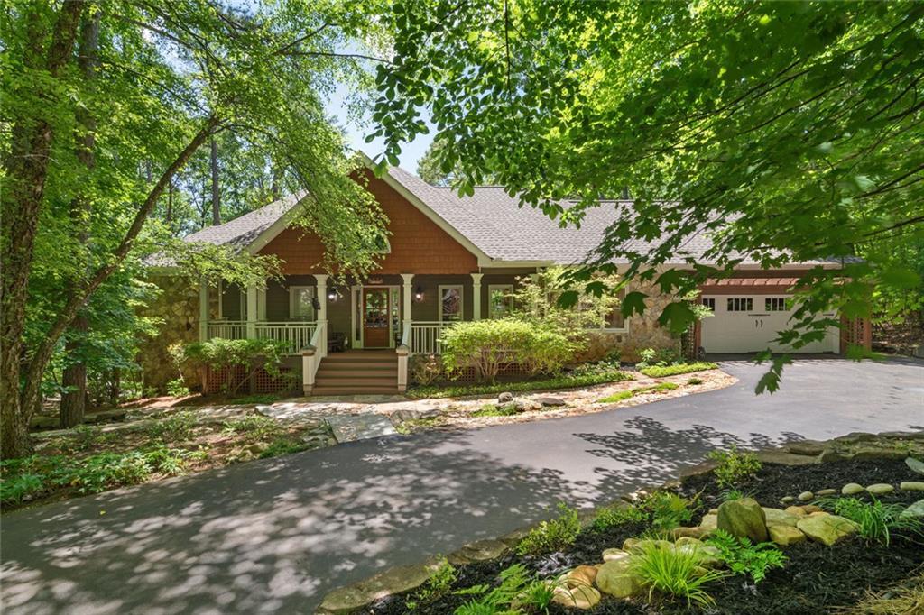 144 Canacaught Pl., Big Canoe, GA 30143