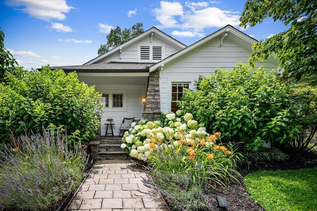 70 Mckinney St., Blue Ridge, GA 30513