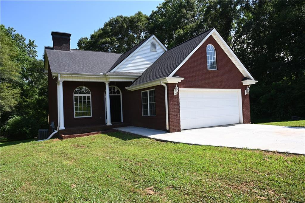 4239 Mangum Mill Rd., Gainesville, GA 30507