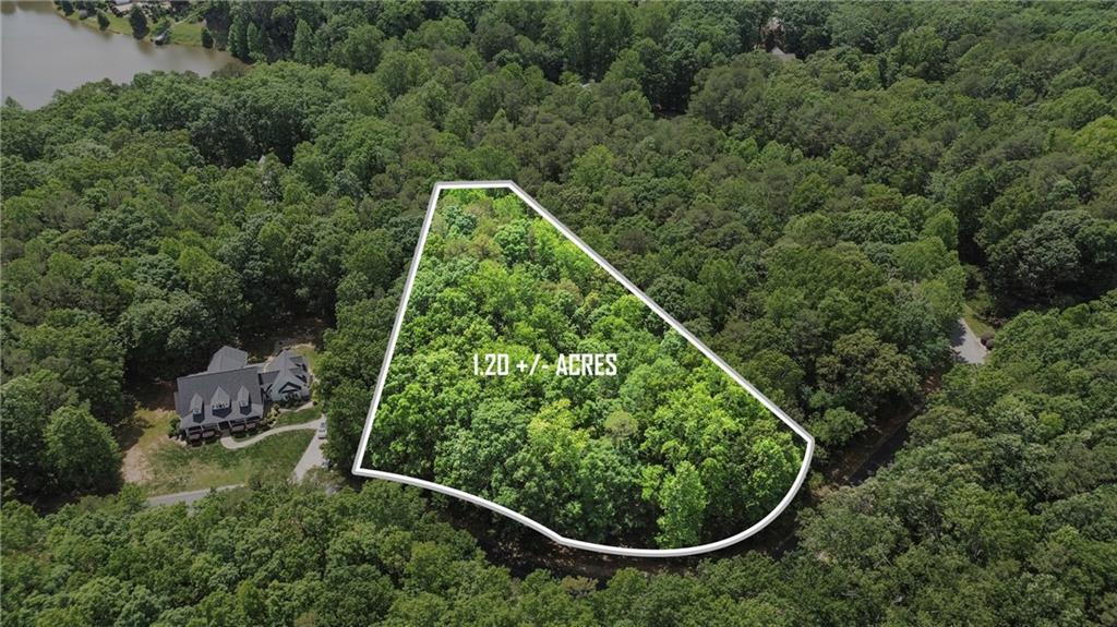 Plum Ln., Clarkesville, GA 30523