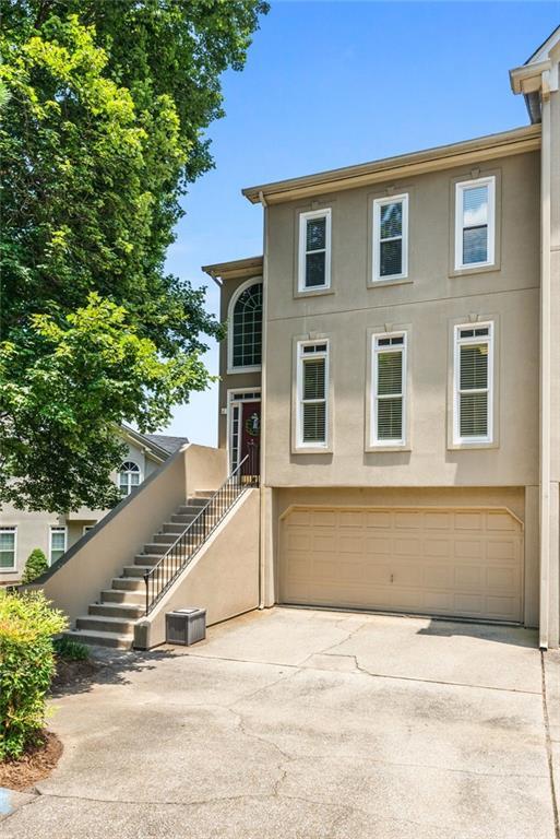 2556 Oakwood Trace, Smyrna, GA 30080