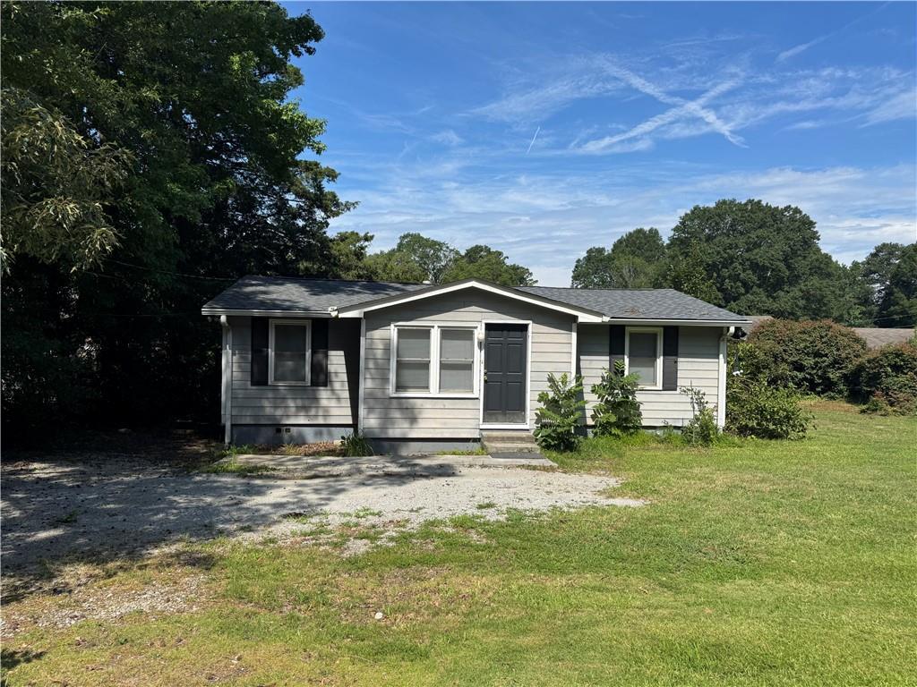 6261 Pinegrove Rd., Riverdale, GA 30274