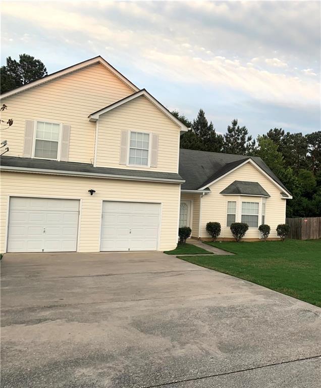 1620 Village Place Cir., Conyers, GA 30012