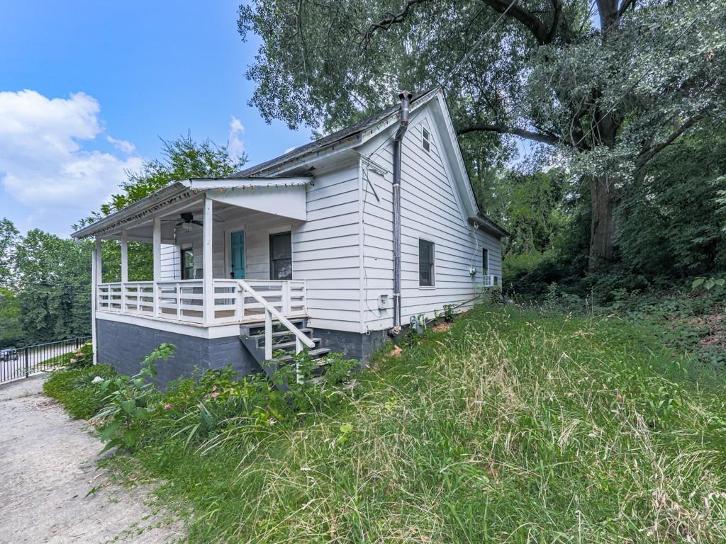 23 Riverdale Cir., Canton, GA 30114