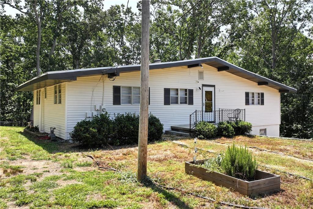 5981 Warpath Rd., Flowery Branch, GA 30542