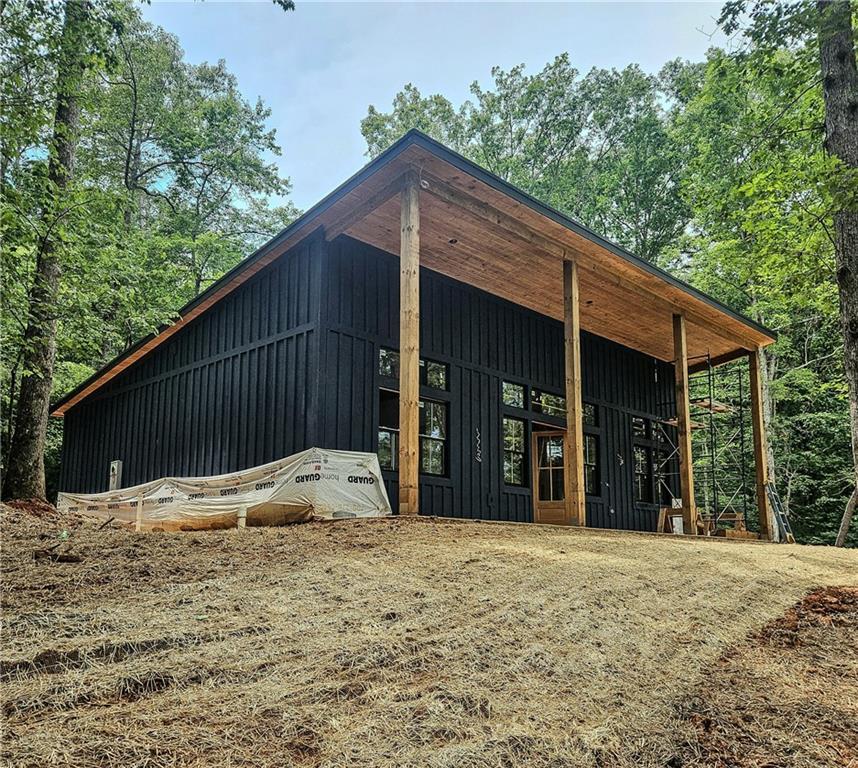 70 Muller Ln., Ellijay, GA 30540