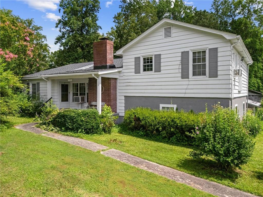 5785 Angham Rd., Powder Springs, GA 30127