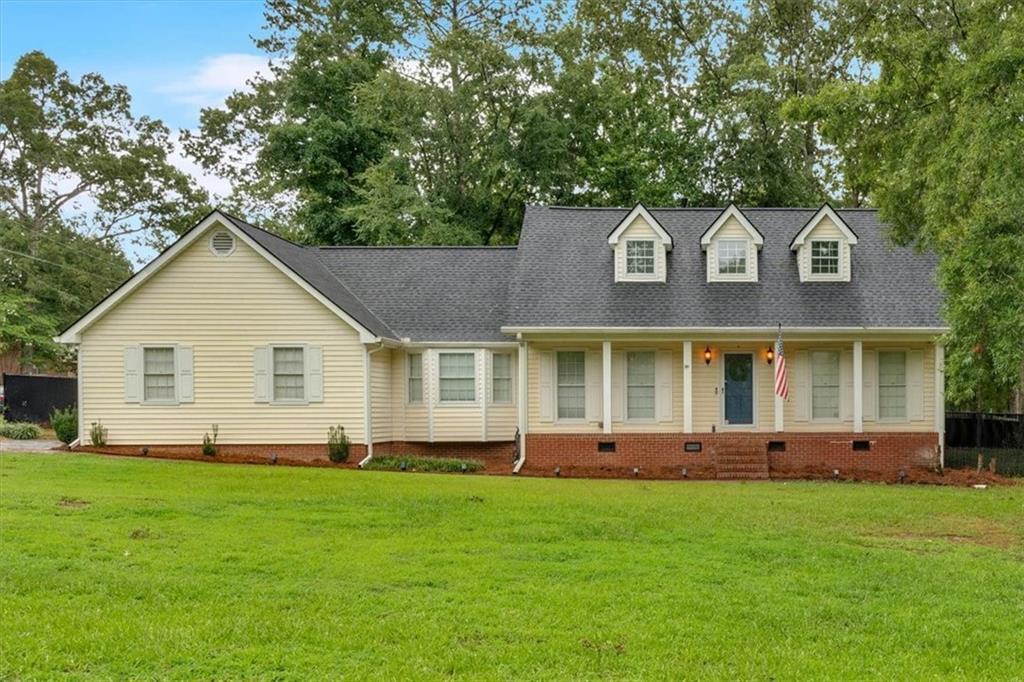 201 Rollingwood Cir., Rome, GA 30165