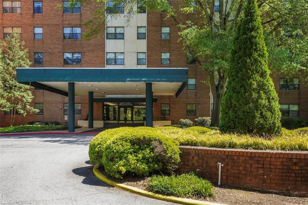 2965 Pharr Court South #110, Atlanta, GA 30305