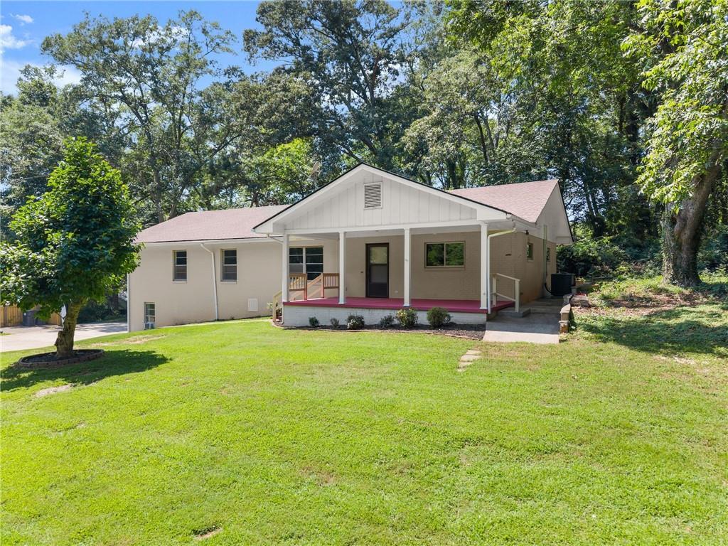1112 Riverside Ter., Gainesville, GA 30501