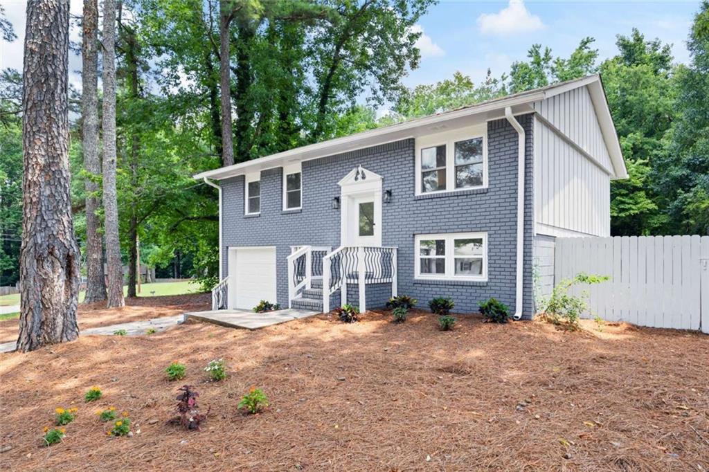 2099 Redbud Ct., Marietta, GA 30008